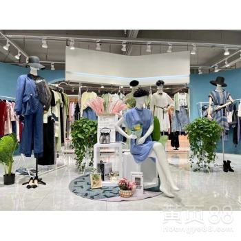 揭秘芮玛深圳品牌女装折扣商工厂货源 女装购物的新选择